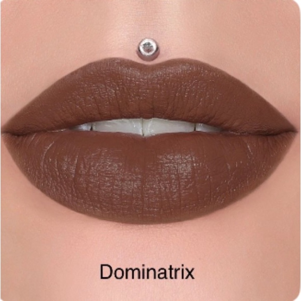 Dominatrix, NIB Jeffery Star Velvet Trap Lipstick